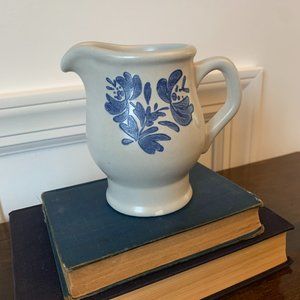 Pfaltzgraff Yorktowne Creamer Small Pitcher Stoneware Blue Floral 7-24